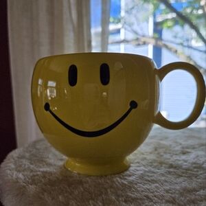 Vintage Teleflora Smile Smiley Happy Face Mug/Cup